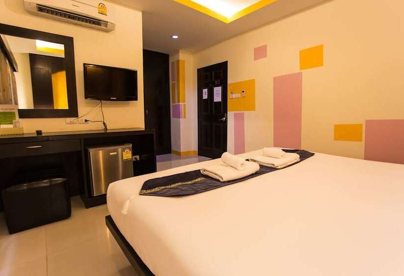 Lavender Hotel Phuket 18