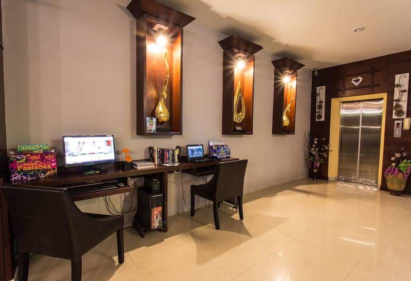 Lavender Hotel Phuket 5