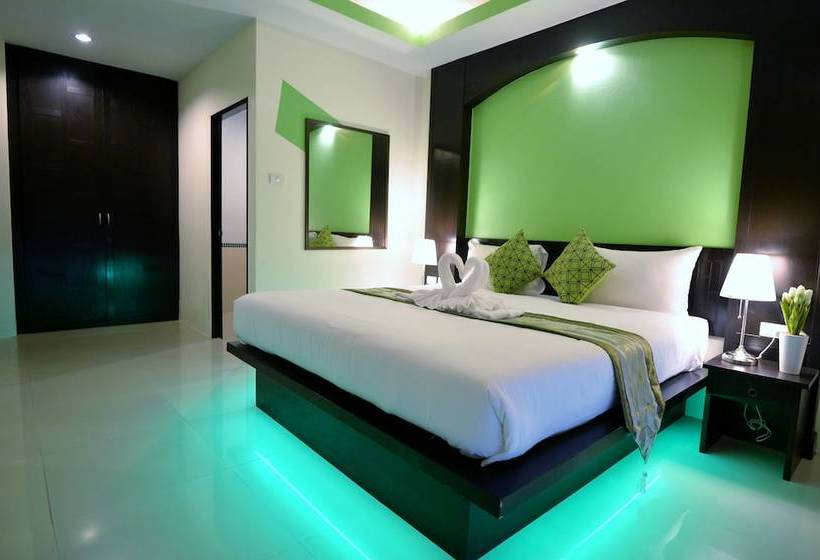 Lavender Hotel Phuket 8