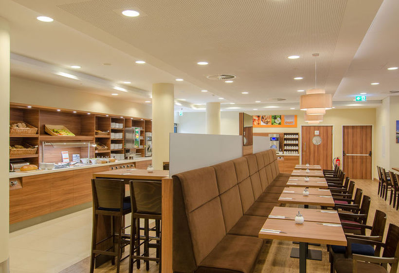 Hotel Holiday Inn Express Düsseldorf - City 13