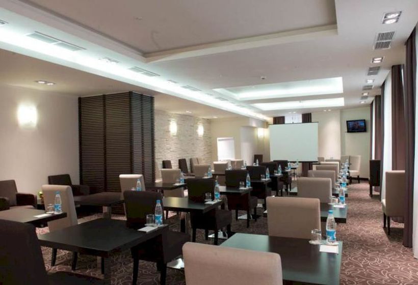 Azimut Hotel Freestyle Rosa Khutor 1