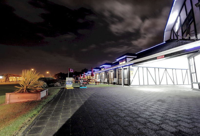 ASURE Chelmswood Motel Taupo 18