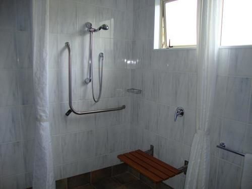 Tuscany On Thames Motel 1