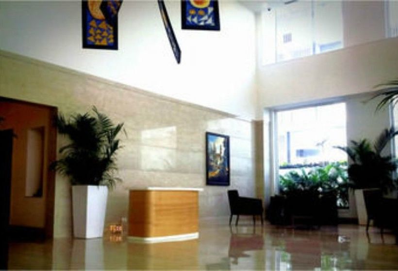 Lemon Tree Hotel Gachibowli 1