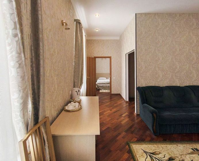 Hotel Internatsional 8