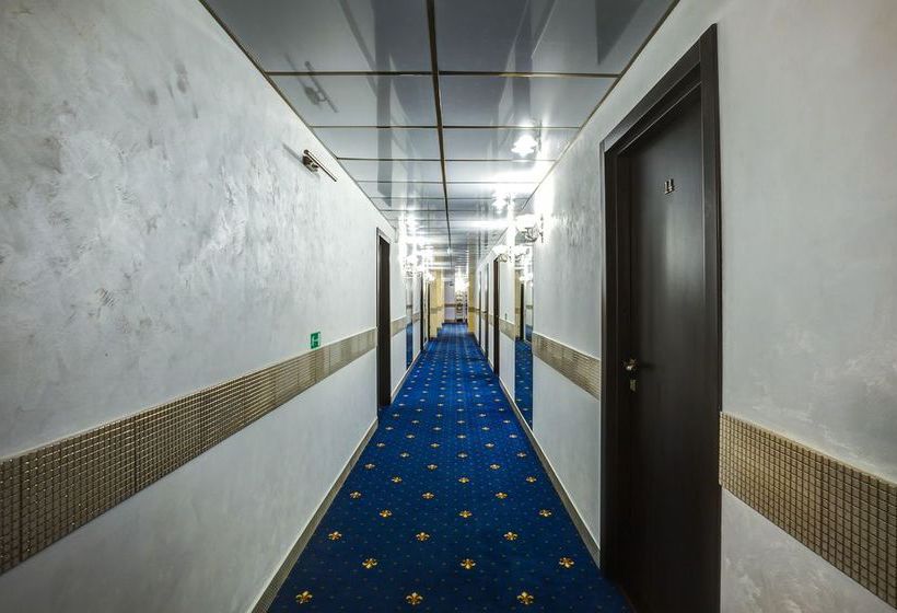 Boutique Hotelgrand 10