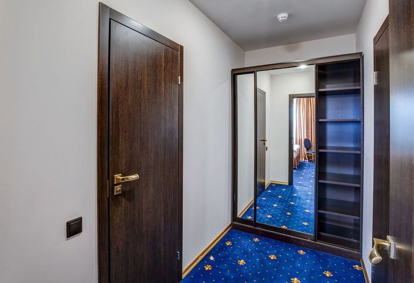 Boutique Hotelgrand 18