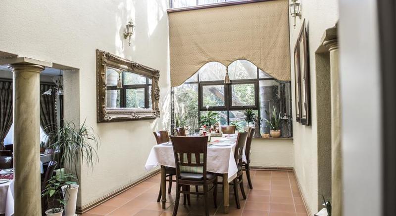 Hotel Sunward Park Guesthouse 1