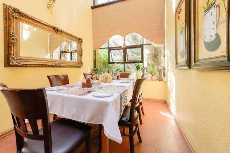 Hotel Sunward Park Guesthouse 13