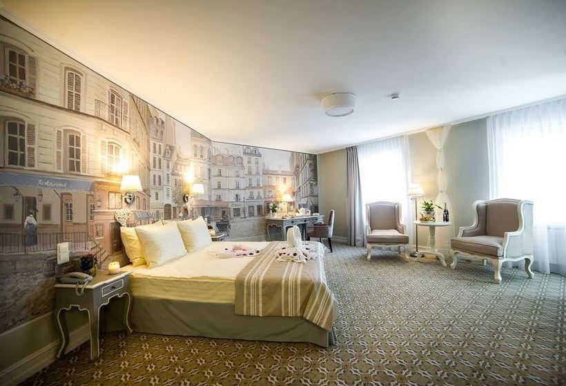 Hotel Renomme Ekaterimburgo Sverdlovsk