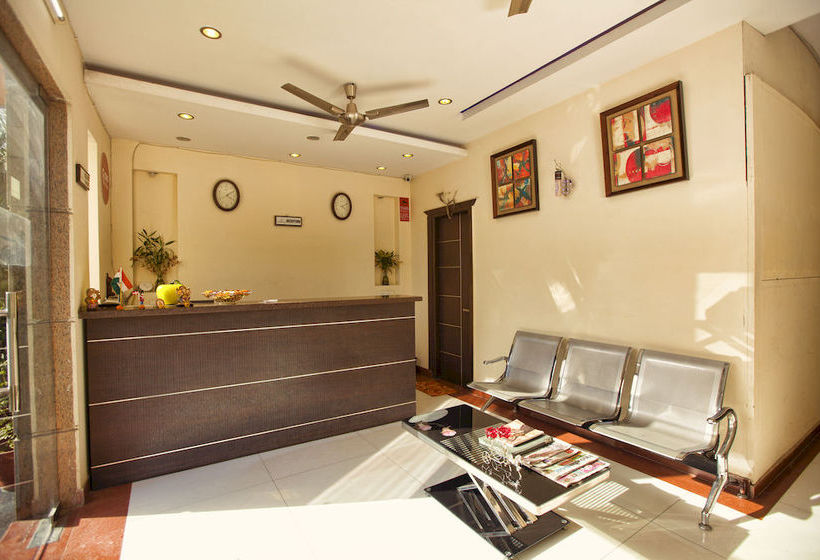 Inn Oyo Premium Medanta 2 11