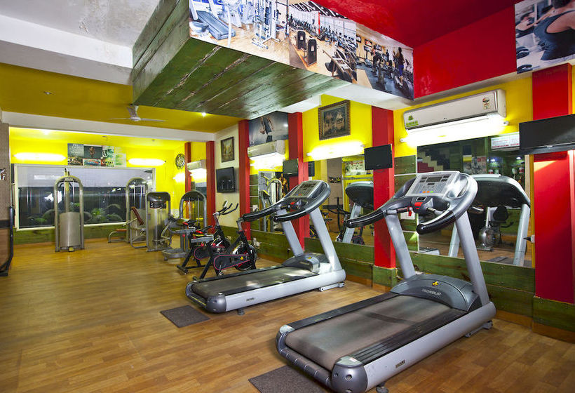 Inn Oyo Premium Medanta 2 16