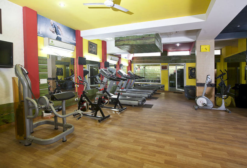 Inn Oyo Premium Medanta 2 4