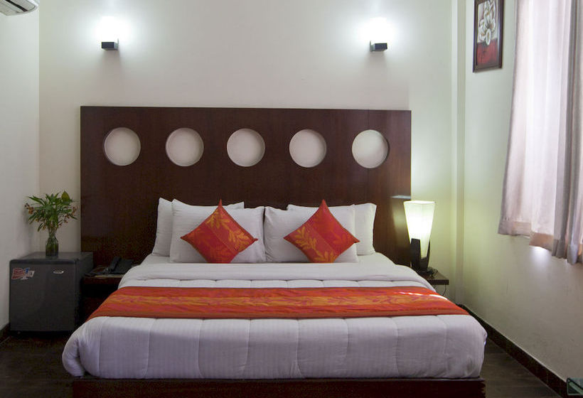 Inn Oyo Premium Medanta 2 6