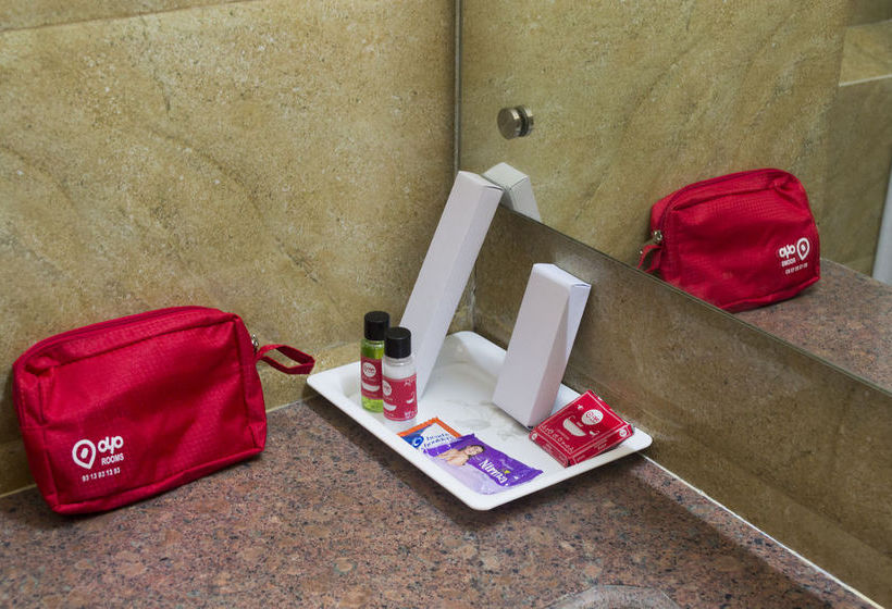 Inn OYO Premium Varanasi Railway Station 1