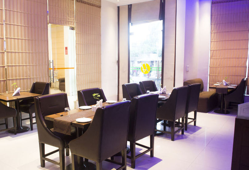 Inn OYO Premium Varanasi Railway Station 3