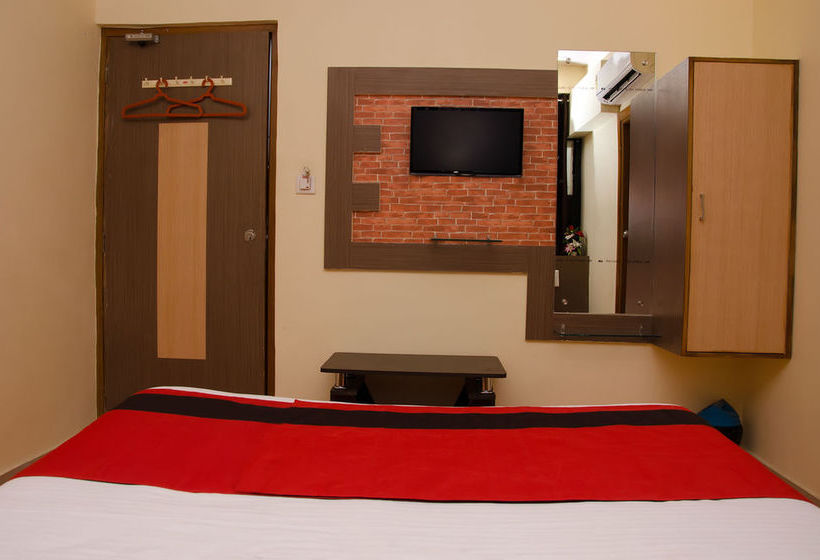 Inn OYO Rooms Prahlad Nagar Garden 10