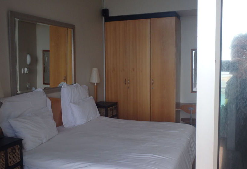 Ocean Breeze Hotel Also Known As Ocean View 6