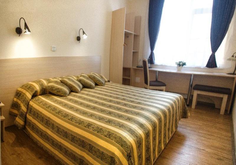 Hotel Don Quixote 13