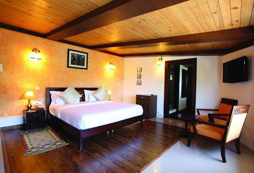 Hotel Chennai Le Palace 10