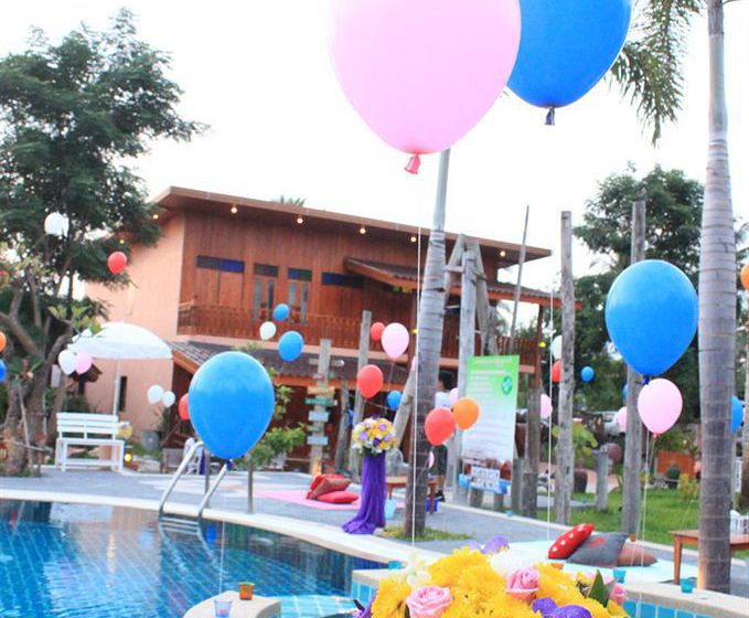 Srisawat Resort Chaam