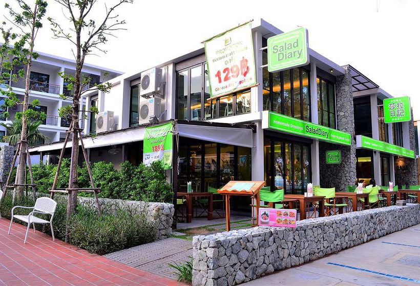 Hotel The Title Phuket 19