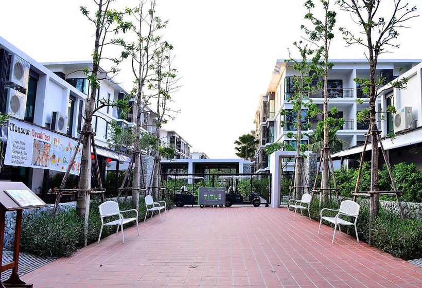 Hotel The Title Phuket 3