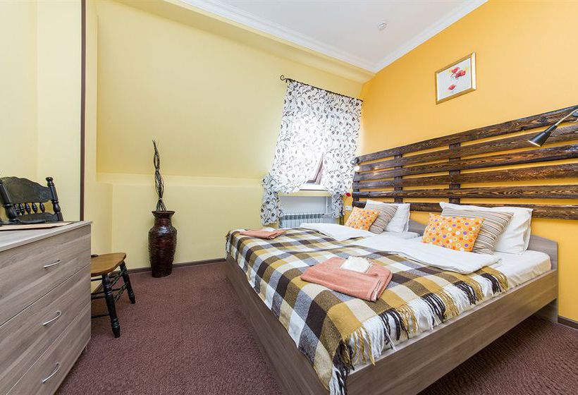 Ekateringof Hotel 11