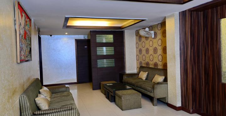 Hotel Crystal Retreat 9