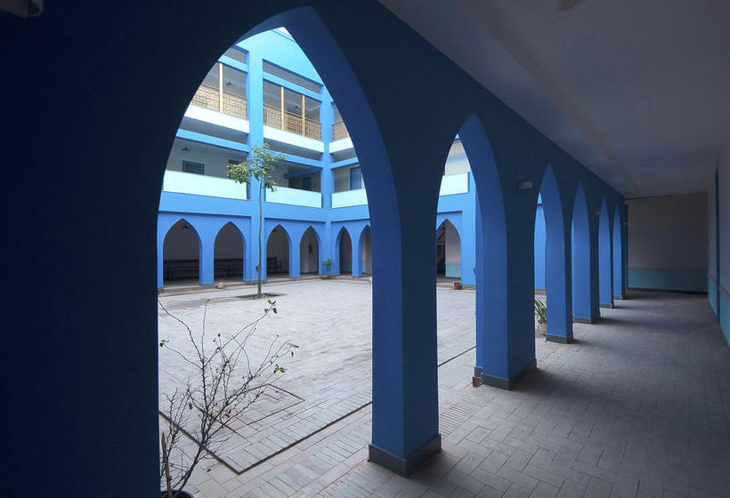 Hotel iLodge @ Signature Towers 1