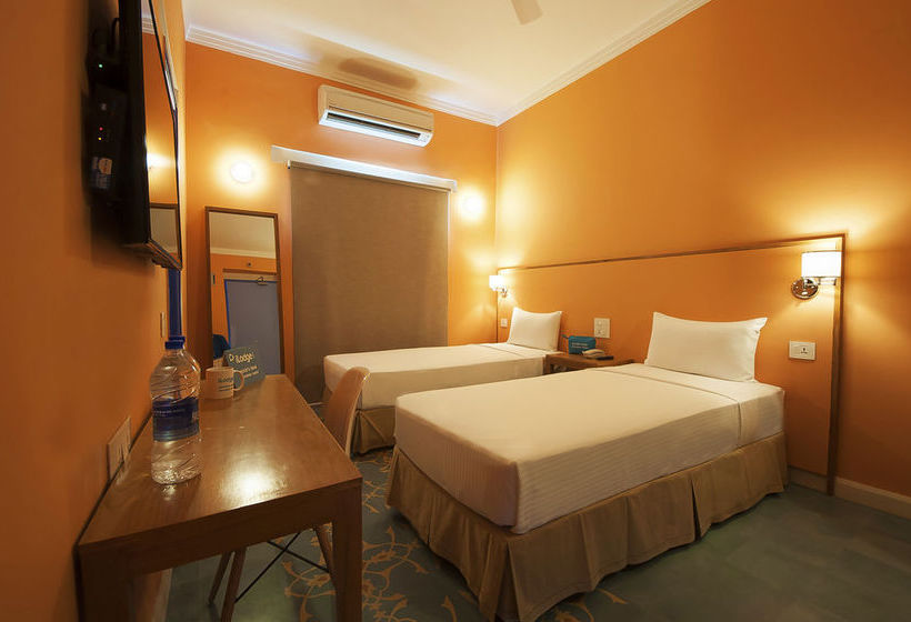 Hotel iLodge @ Signature Towers 12