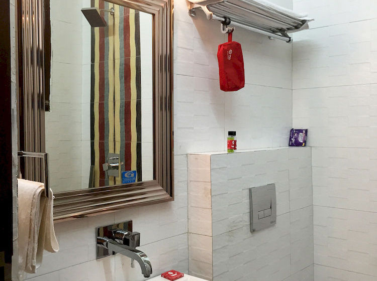 Hotel Oyo Rooms Medanta II 18