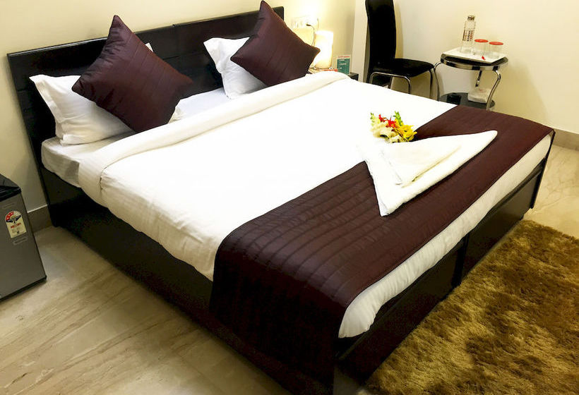 Hotel Oyo Rooms Medanta II 3