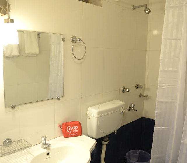 Hotel Oyo Rooms Candolim Fort Aguada Road 16