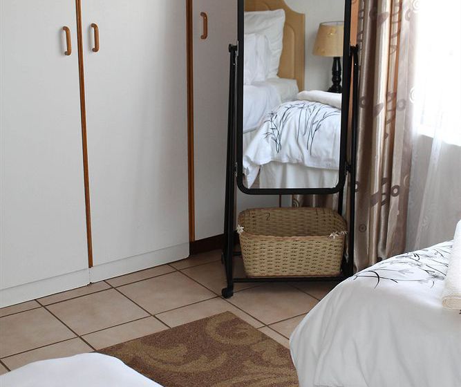 Pension Lincoln Cottages 11