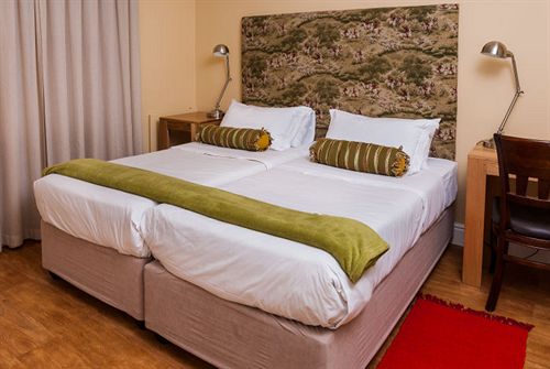 17onwellington Suites 2