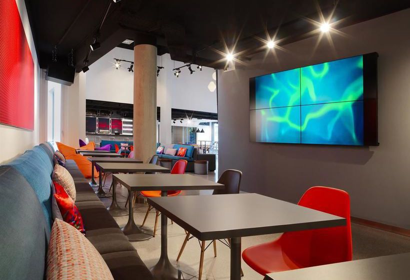 Aloft Hotel Stuttgart 11