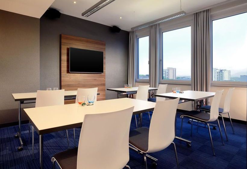 Aloft Hotel Stuttgart 15