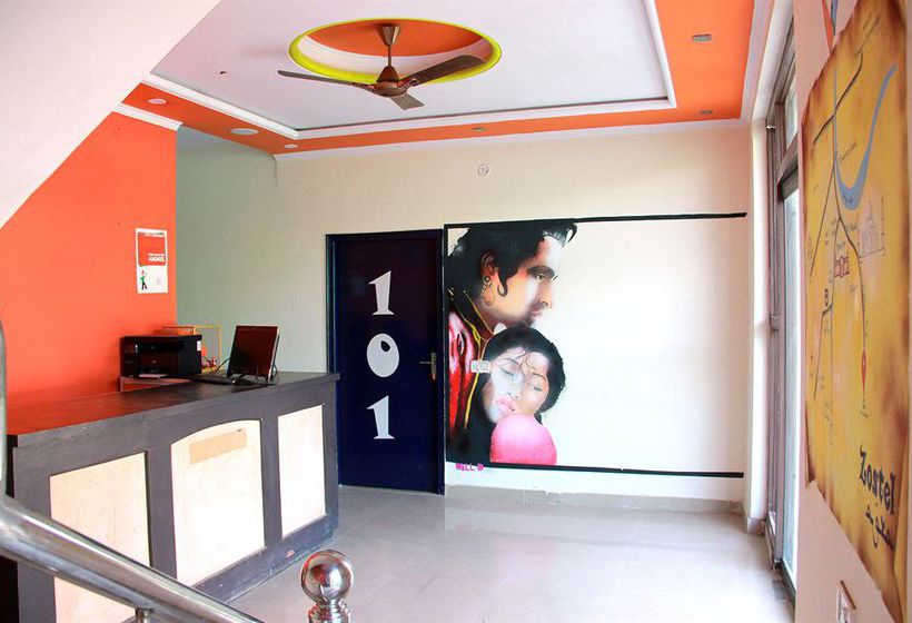 Hostel Zostel Agra 10