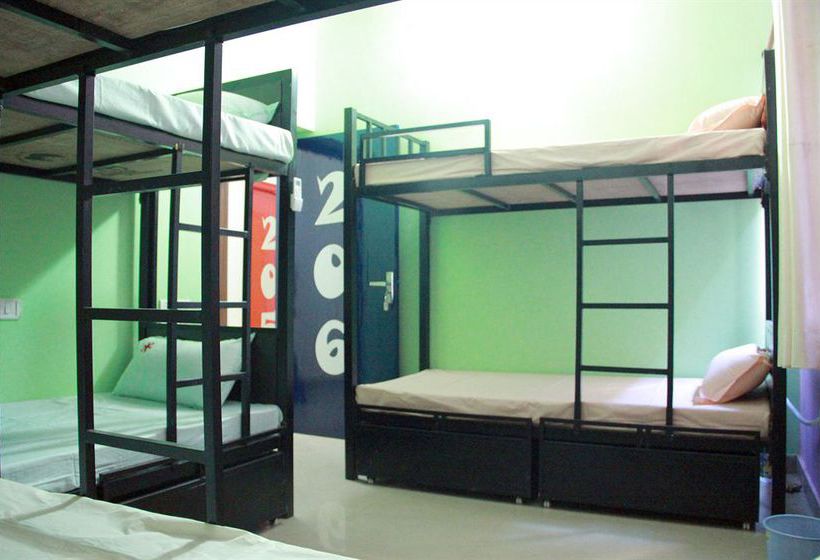 Hostel Zostel Agra 3
