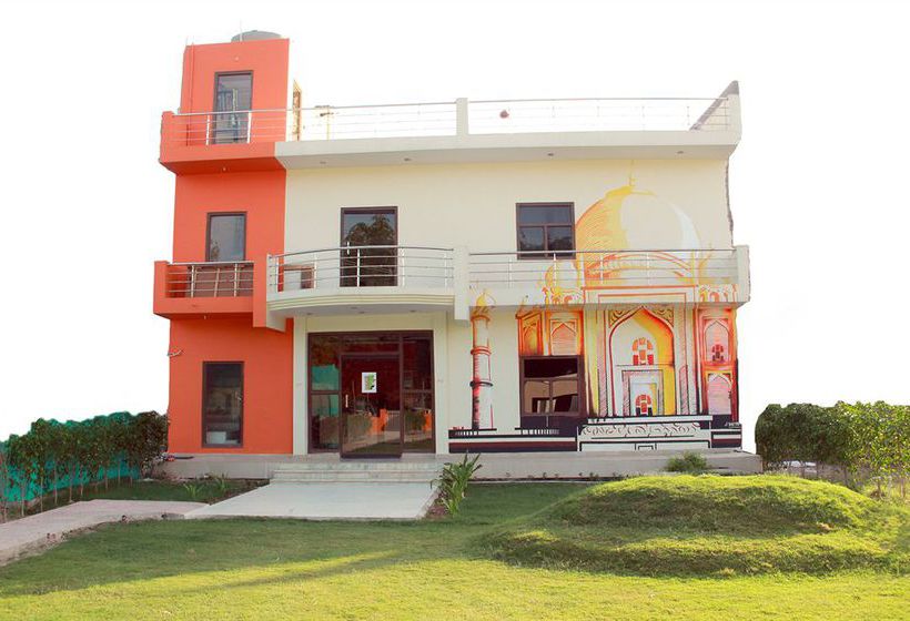 Hostel Zostel Agra 5