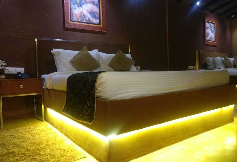 The Camelot Royale 9