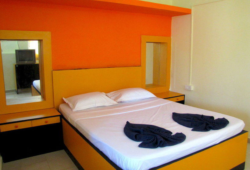 Pension Casa Dos Reis Beach Resort 1