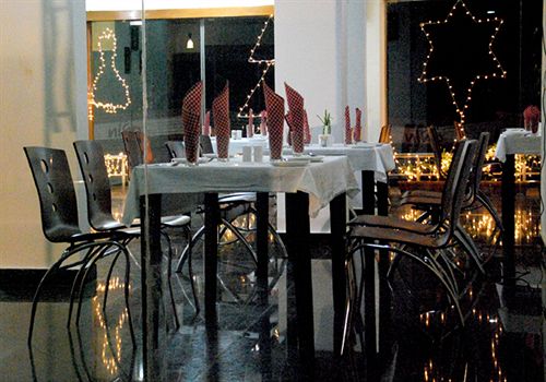 Hotel Shivam Resort 9