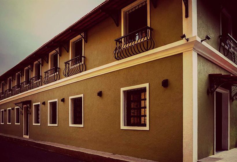 Hotel La Maison Fontainhas 2