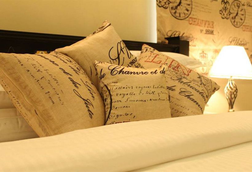 Hotel La Maison Fontainhas 3