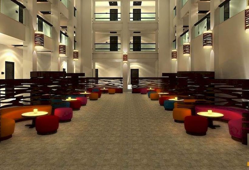 Hotel Ambar Sarovar Portico 10