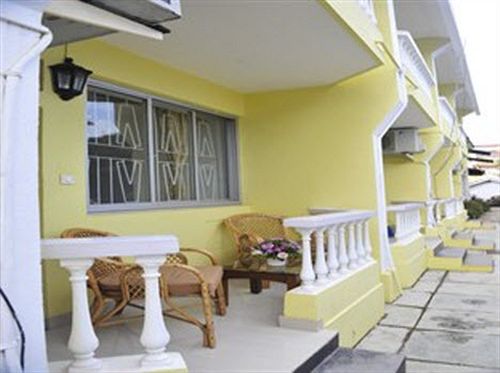 Hôtel TinaŽs Inn 3