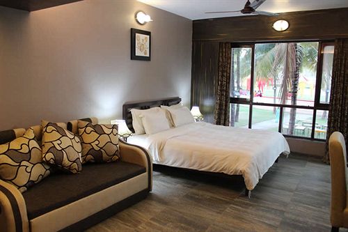 Hotel Treat Resort 8