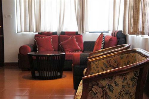 Misty Courtyard Resort Bungalow 12